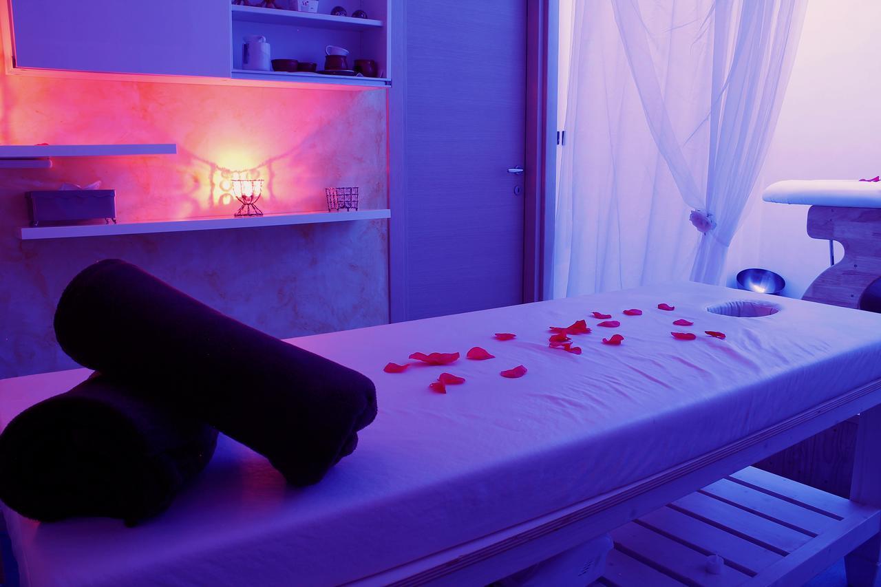 Boutique Hotel E Spa Citta Bianca Pescara Ngoại thất bức ảnh