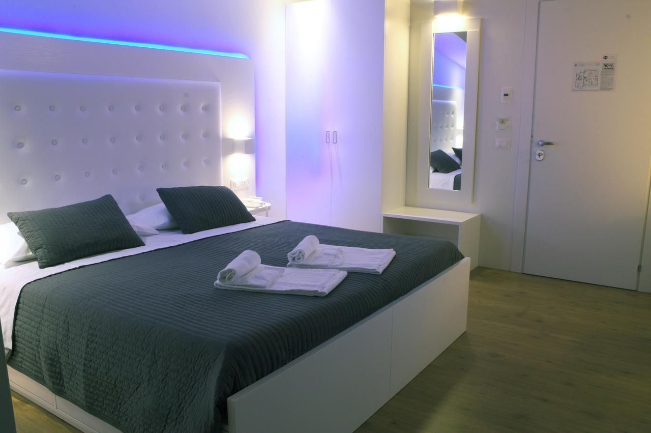Boutique Hotel E Spa Citta Bianca Pescara Ngoại thất bức ảnh