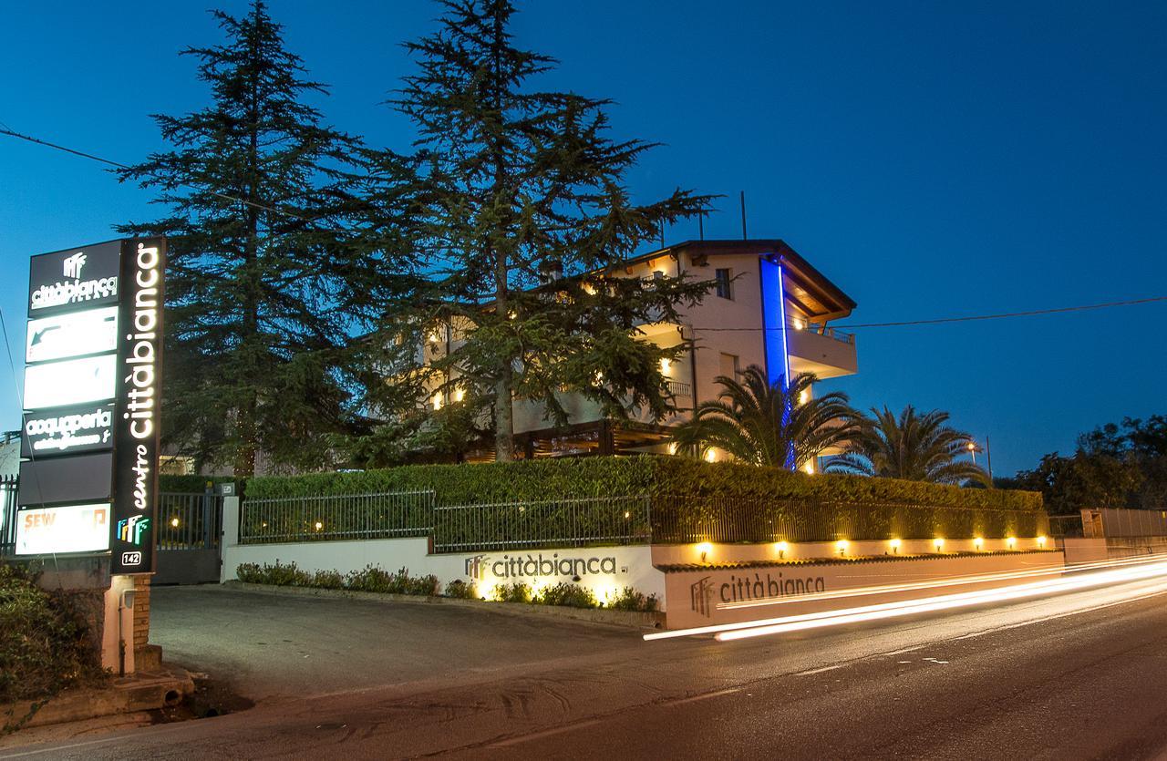 Boutique Hotel E Spa Citta Bianca Pescara Ngoại thất bức ảnh