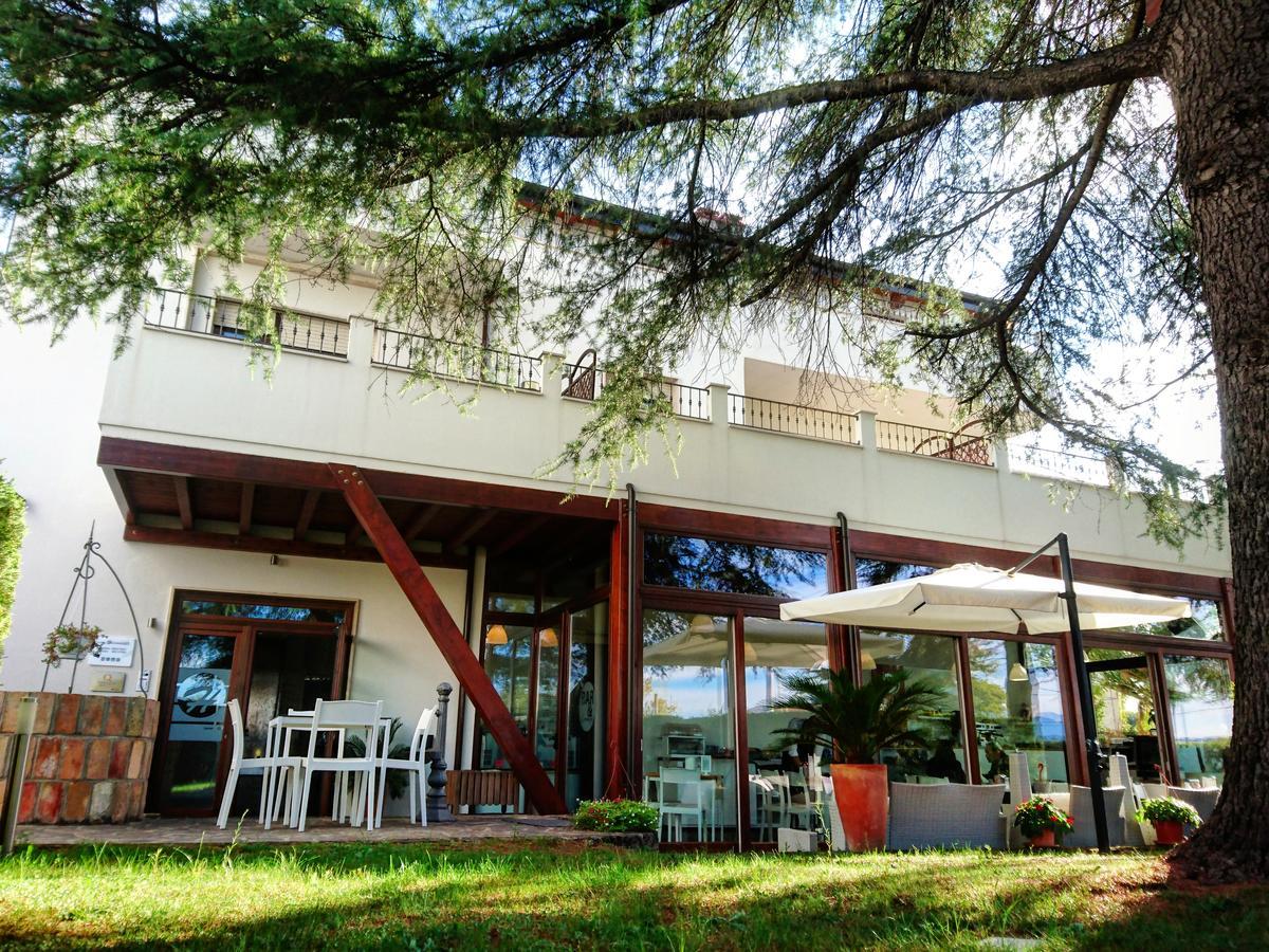Boutique Hotel E Spa Citta Bianca Pescara Ngoại thất bức ảnh
